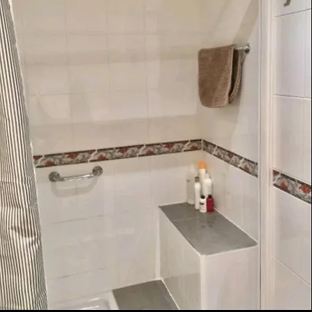 A 15 Minutos De Barcelona Bed & Breakfast Badalona